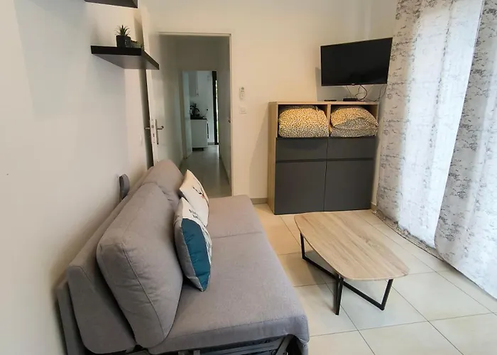 Maisonnette Avec Jardin