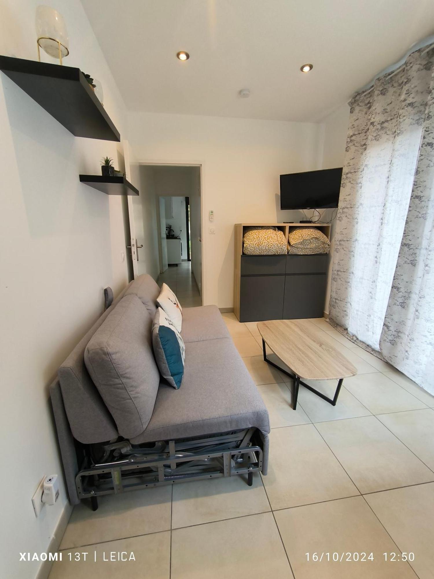 Maisonnette Avec Jardin Сasa de vacaciones Colomiers